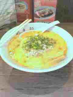 梅光軒　みそラーメン。　しょうゆラーメンが美味しいらしいが、みそもそこそこ。こってり系ではないです。